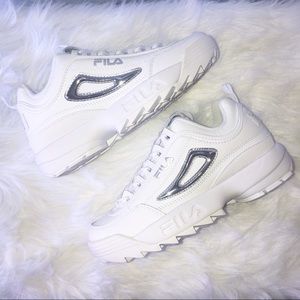 Fila Disruptor II Metallic Accent For Woman Size 8